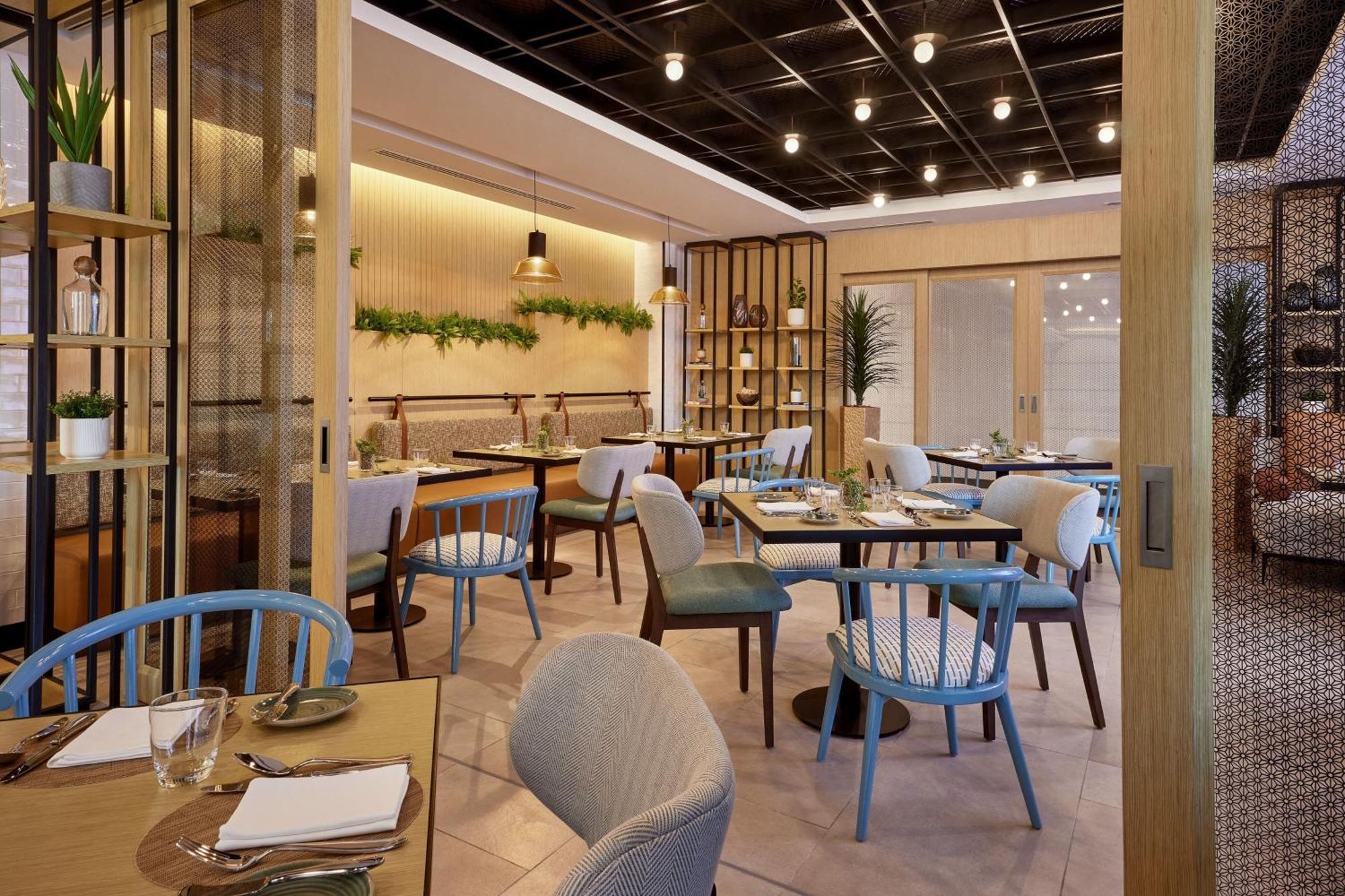 Courtyard By Marriott Jubail Hotel Eksteriør billede